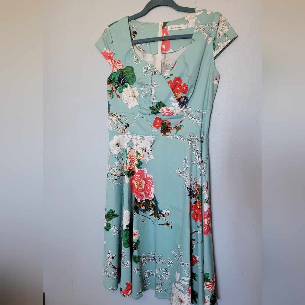 Vintage Floral Inspired Dress
